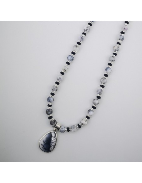 Dendritic Agate and Onyx Necklace