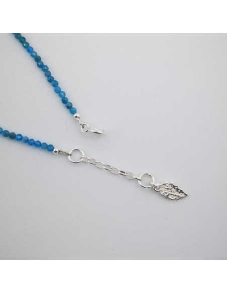 Collar de Apatito Azul, Esmeralda y Lapislázuli