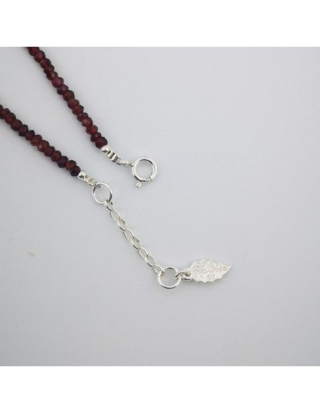 Collar con Colgante de Granate