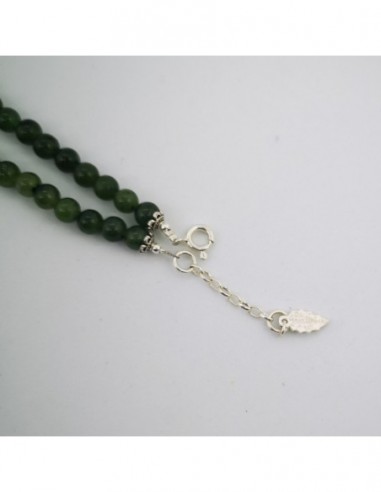 Collar con Colgante de Jade