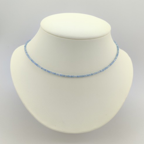 Natural Gems Necklace of the "Mini Lineas" Collection