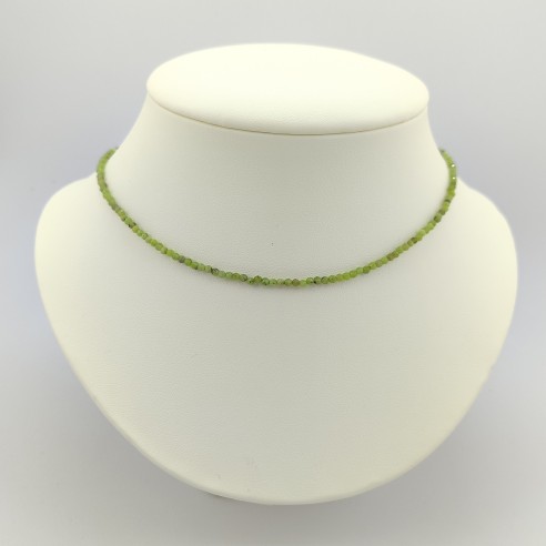 Natural Gems Necklace of the "Mini Lineas" Collection